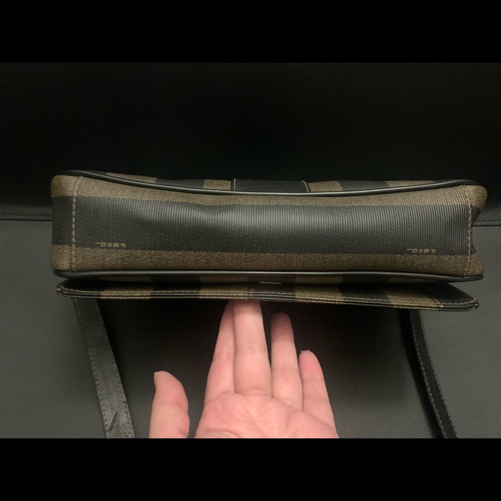FENDI bag - Picture 10 of 16